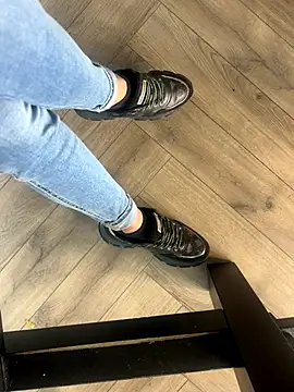 FeetVibe online show from 10-13-25, 07:19