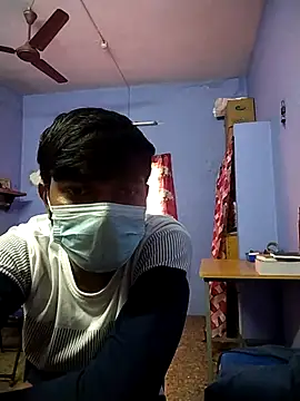 Snapshot of Tamilandteluguboy14 chatting on 12-05-25, 10:24 Tamilandteluguboy14 online show from 12-05-25, 10:24