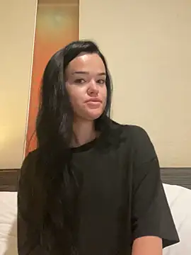 English-Chloe96 online show from 11-12-25, 04:35