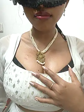 Snapshot of sandy_naughty chatting on 02-27-25, 05:47 sandy naughty online show from 02-27-25, 05:47