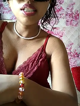 Snapshot of sandy_naughty chatting on 05-16-26, 10:01 sandy naughty online show from 05-16-26, 10:01