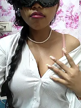 Snapshot of sandy_naughty chatting on 06-03-26, 05:29 sandy naughty online show from 06-03-26, 05:29