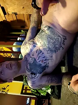 acehole188 online show from 01-10-26, 05:53