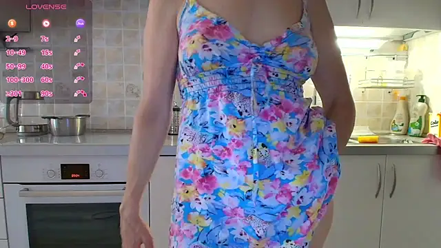 MilfeaN online show from 09-22-25, 06:37