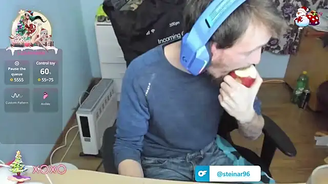 Snapshot of sexy264329 chatting on 12-29-24, 04:08 sexy264329 online show from 12-29-24, 04:08