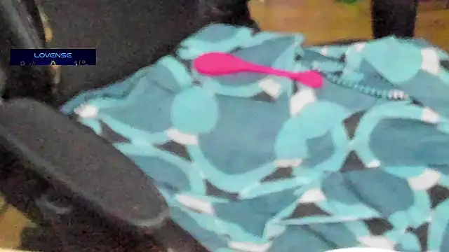 Snapshot of sexy264329 chatting on 03-04-25, 05:24 sexy264329 online show from 03-04-25, 05:24