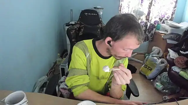 Snapshot of sexy264329 chatting on 10-18-25, 11:55 sexy264329 online show from 10-18-25, 11:55