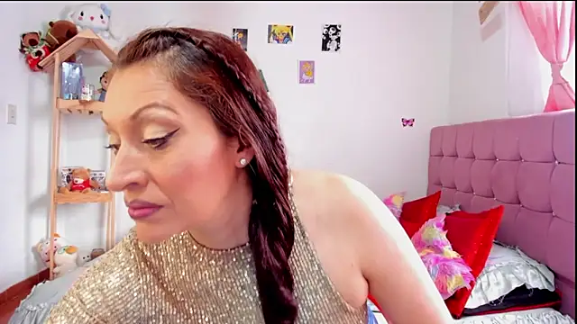 Snapshot of cherrybomb_44 chatting on 03-18-25, 12:47 cherrybomb 44 online show from 03-18-25, 12:47