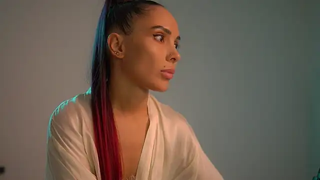 Mila May  online show from 09-19-25, 10:10