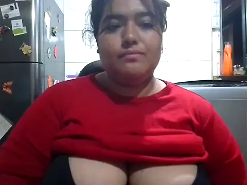 Snapshot of missaaprilv chatting on 02-13-25, 04:11 missaaprilv online show from 02-13-25, 04:11