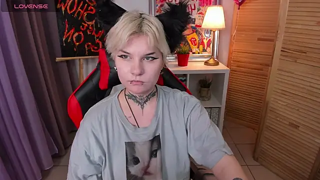 mekurisu online show from 03-21-25, 07:22