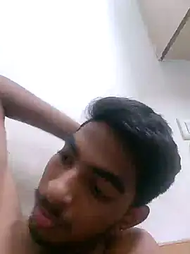 Snapshot of biggboyzz chatting on 12-10-24, 03:55 biggboyzz online show from 12-10-24, 03:55