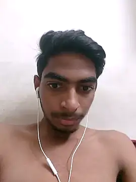 Snapshot of biggboyzz chatting on 12-13-24, 11:45 biggboyzz online show from 12-13-24, 11:45