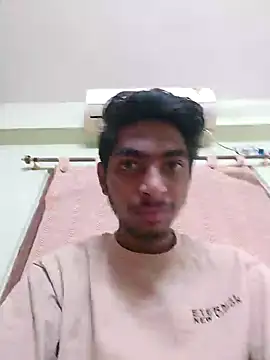 Snapshot of biggboyzz chatting on 01-24-25, 06:35 biggboyzz online show from 01-24-25, 06:35