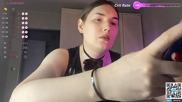 Maria Bowie online show from 10-26-25, 07:47