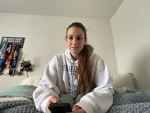 MissSwitch online show from 01-09-25, 03:34