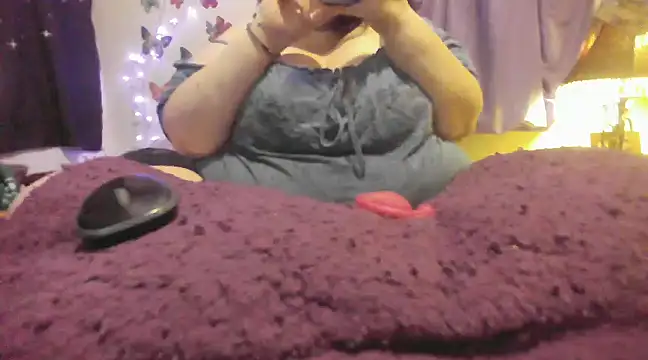 Snapshot of Alli_Kat chatting on 01-02-25, 09:00 Alli Kat online show from 01-02-25, 09:00