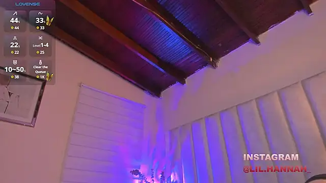 Snapshot of lil_hanna18 chatting on 02-05-25, 11:34 lil hanna18 online show from 02-05-25, 11:34