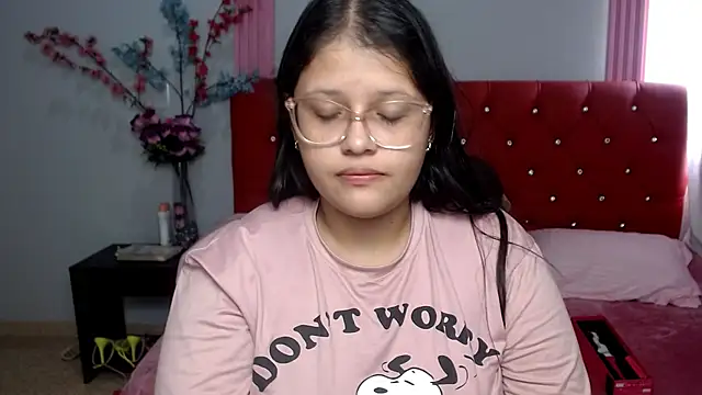 Snapshot of angel_barbie_1 chatting on 07-31-26, 02:49 angel barbie 1 online show from 07-31-26, 02:49