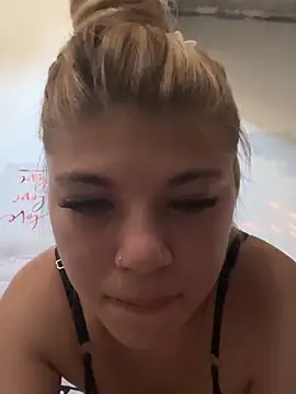 Snapshot of PEACHY439 chatting on 02-20-25, 08:14 PEACHY439 online show from 02-20-25, 08:14