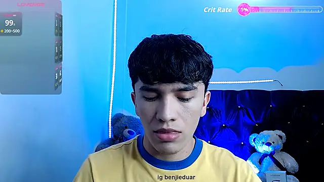 Snapshot of benji_hoter chatting on 10-16-25, 11:17 benji hoter online show from 10-16-25, 11:17