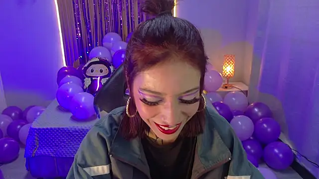 Snapshot of Scarllett_BDSM chatting on 11-05-25, 05:51 Scarllett BDSM online show from 11-05-25, 05:51