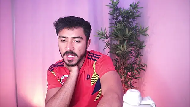 Snapshot of dam0n_fr0st chatting on 11-19-25, 08:42 dam0n fr0st online show from 11-19-25, 08:42