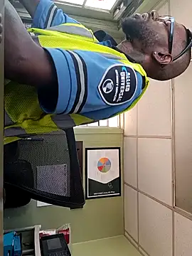 Snapshot of Txdarkmeat74 chatting on 11-25-25, 08:09 Txdarkmeat74 online show from 11-25-25, 08:09