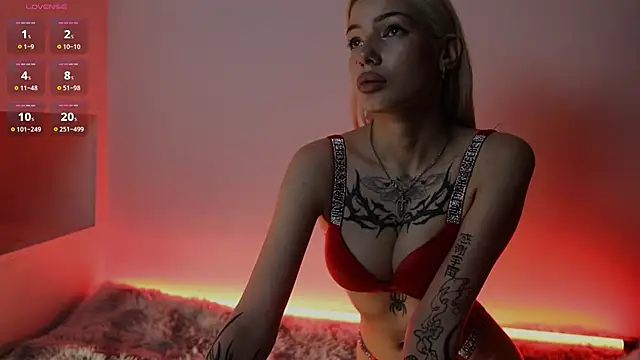 LolaStifler online show from 01-06-25, 12:27