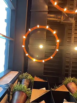 SuzieMurray online show from 12-30-24, 12:31