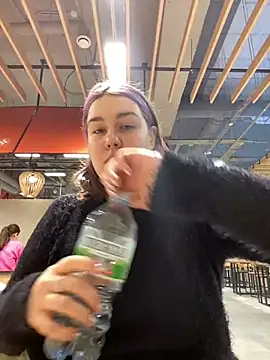 SuzieMurray online show from 01-06-25, 09:30