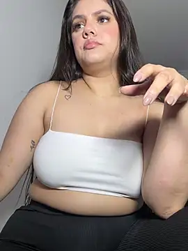 kimberlyhills1 online show from 03-07-25, 08:00