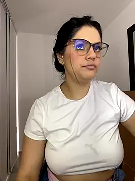 kimberlyhills1 online show from 11-14-25, 07:34