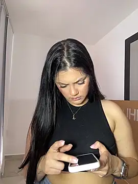 kimberlyhills1 online show from 11-30-25, 09:19