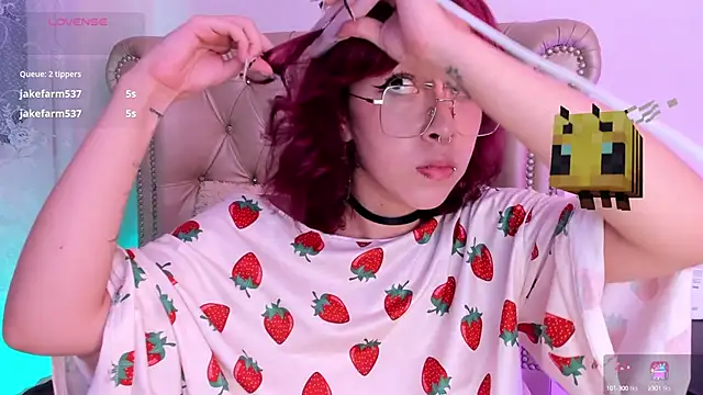 AlexaFoxy18 online show from 03-06-25, 08:08