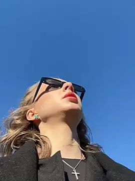 CaseyStar online show from 01-10-25, 10:17