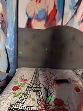 Im Little online show from 06-04-26, 02:39