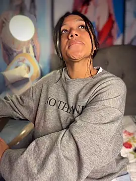 Im Little online show from 06-19-26, 03:11