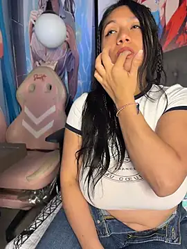 Im Little online show from 07-13-26, 02:47