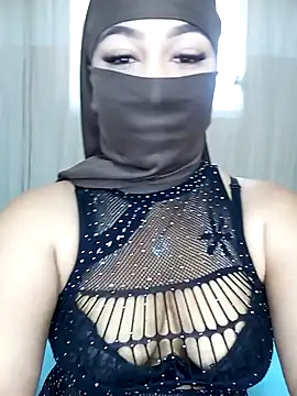 Kendra Kait online show from 01-17-25, 06:02