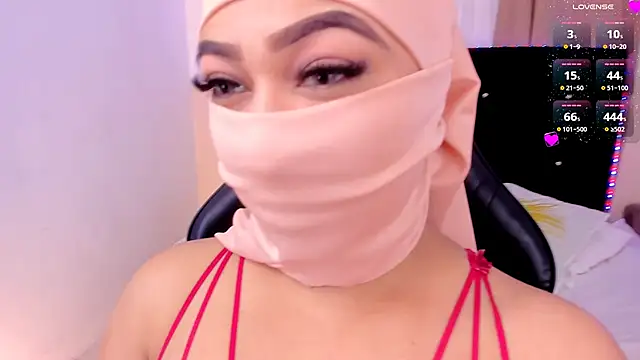 Snapshot of Kendra_Kait chatting on 02-14-26, 12:35 Kendra Kait online show from 02-14-26, 12:35