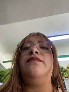 Snapshot of Tatiana_O chatting on 06-04-26, 04:02 Tatiana O online show from 06-04-26, 04:02