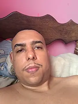 FABINHOSEOAU online show from 12-04-24, 01:42