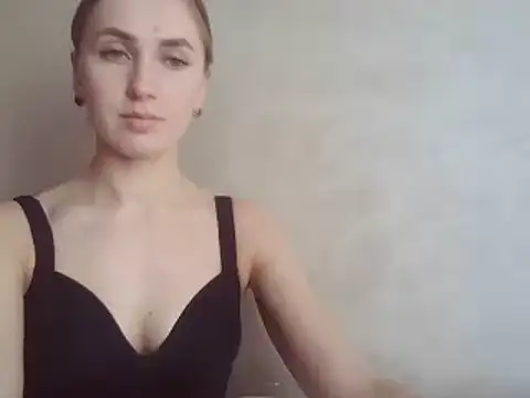 Snapshot of CaitlinaJayne23 chatting on 02-15-25, 01:05 CaitlinaJayne23 online show from 02-15-25, 01:05