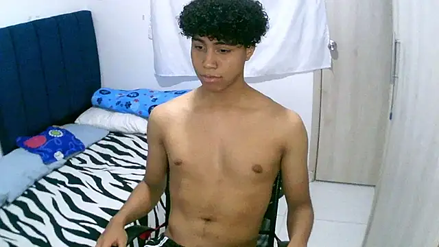 Snapshot of sexy_diamante_ chatting on 01-07-26, 02:25 sexy diamante online show from 01-07-26, 02:25