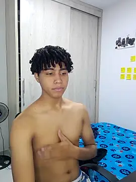 sexy diamante  online show from 02-01-26, 04:33