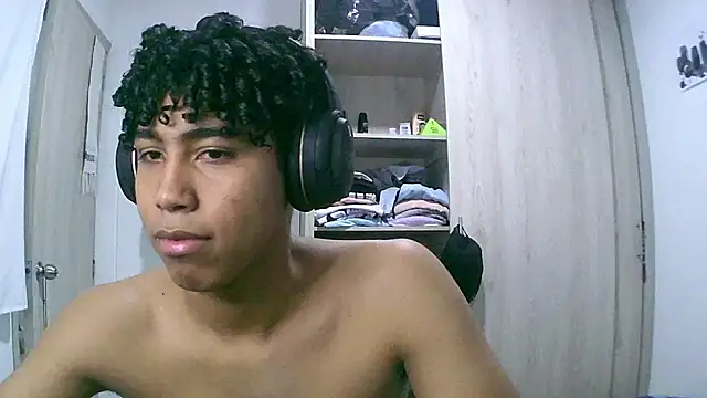 sexy diamante  online show from 02-16-26, 04:08