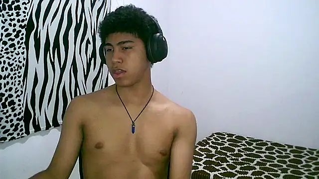 sexy diamante  online show from 04-22-26, 05:54