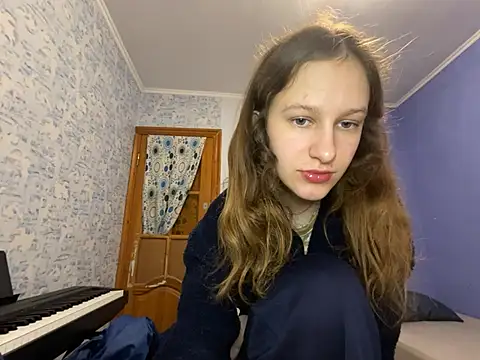 Snapshot of Eva_Angel3 chatting on 05-02-26, 05:51 Eva Angel3 online show from 05-02-26, 05:51