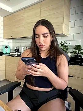 brazilianbbinuk online show from 11-25-25, 02:06